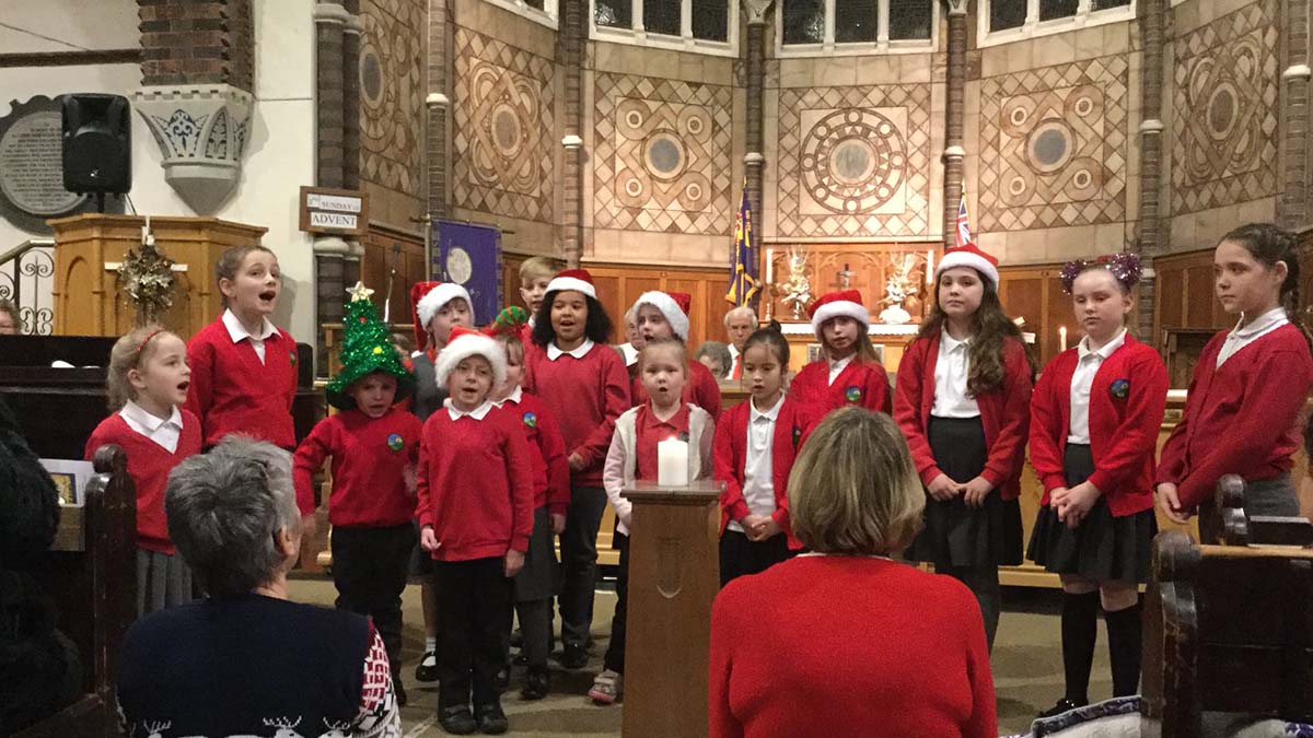 Schoolchildren perform carol concert in Burntwood - Lichfield Live®