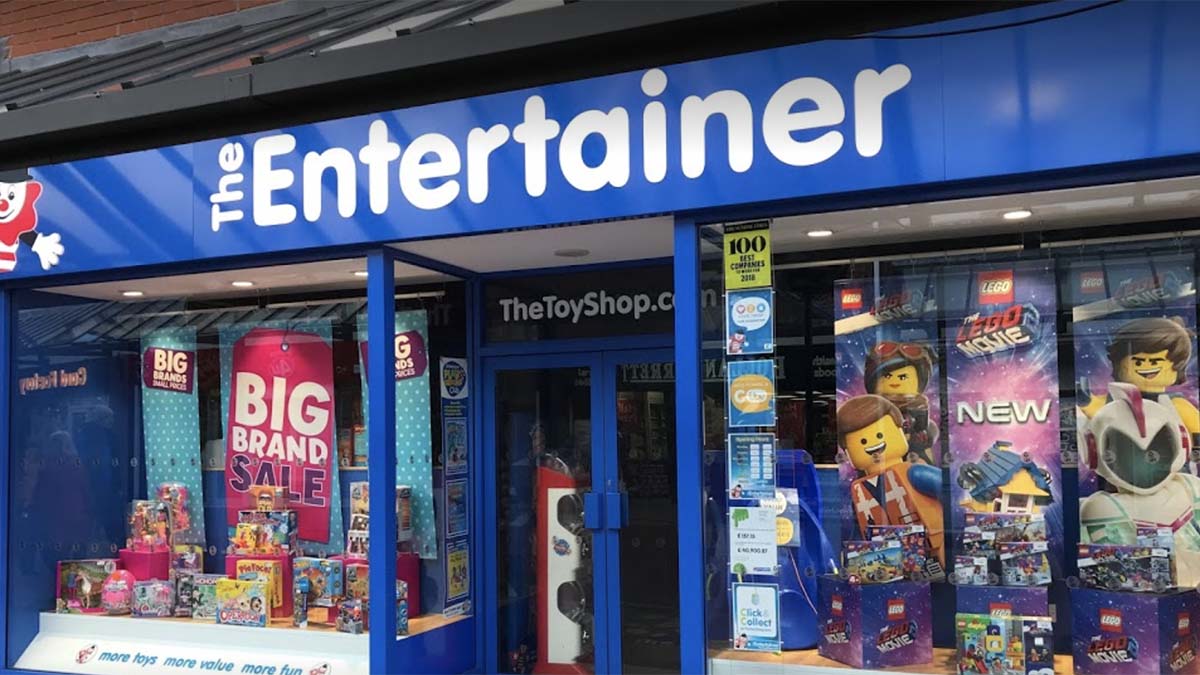 the entertainer toy store
