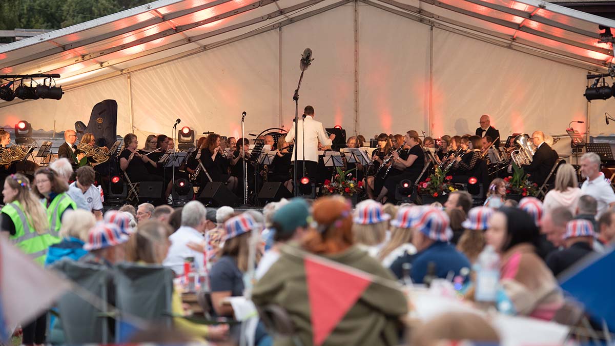 Company steps up to sponsor the Lichfield Proms in Beacon Park Lichfield Live® Company steps up to sponsor the Lichfield Proms in Beacon Park Lichfield Live®